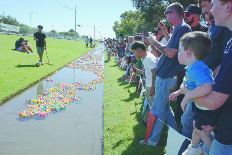 Rosales takes $5,000 prize in 25th annual Duck Race