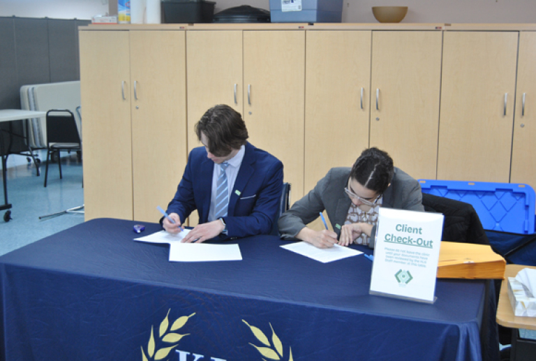 Kansas Legal Services hosts expungement clinic