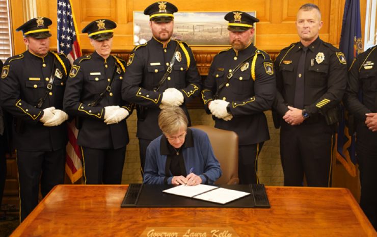 Governor Kelly signs executive order establishing Kansas Law Enforcement Officers Memorial Day