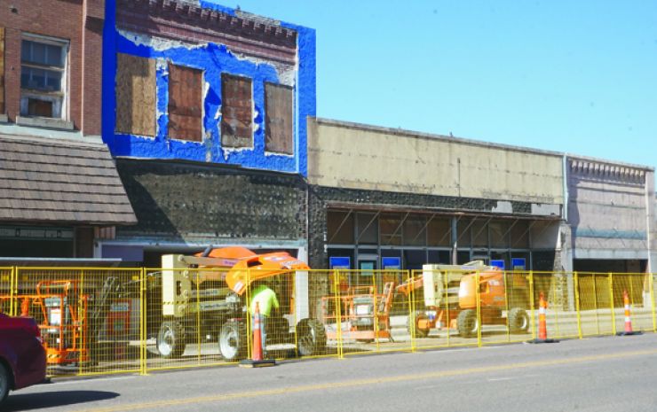 City discusses progress made on downtown BLOCK grant