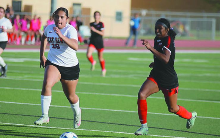 Lady Redskins lead at half but falter late