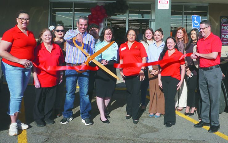 Black Friday Sales opens new store at Southgate Mall