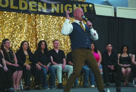 Chamber Bash provides golden evening of entertainment