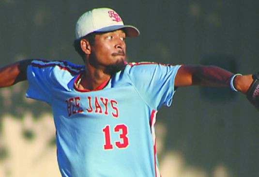 Bee Jays drop nonleague game against Hays, 18-7